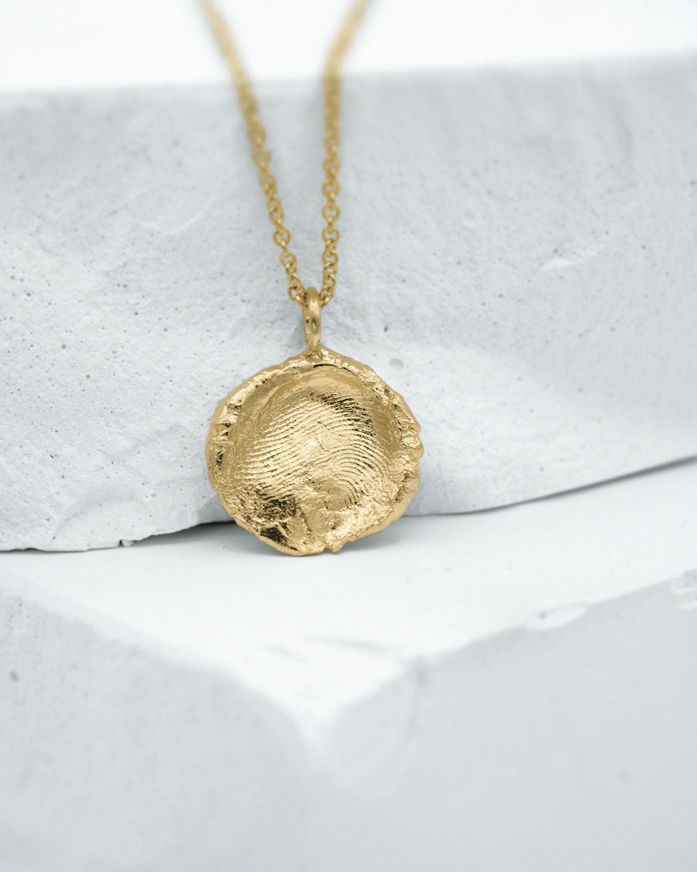 Fingerprint Necklace in solid gold on 1.5mm chain | Matanai