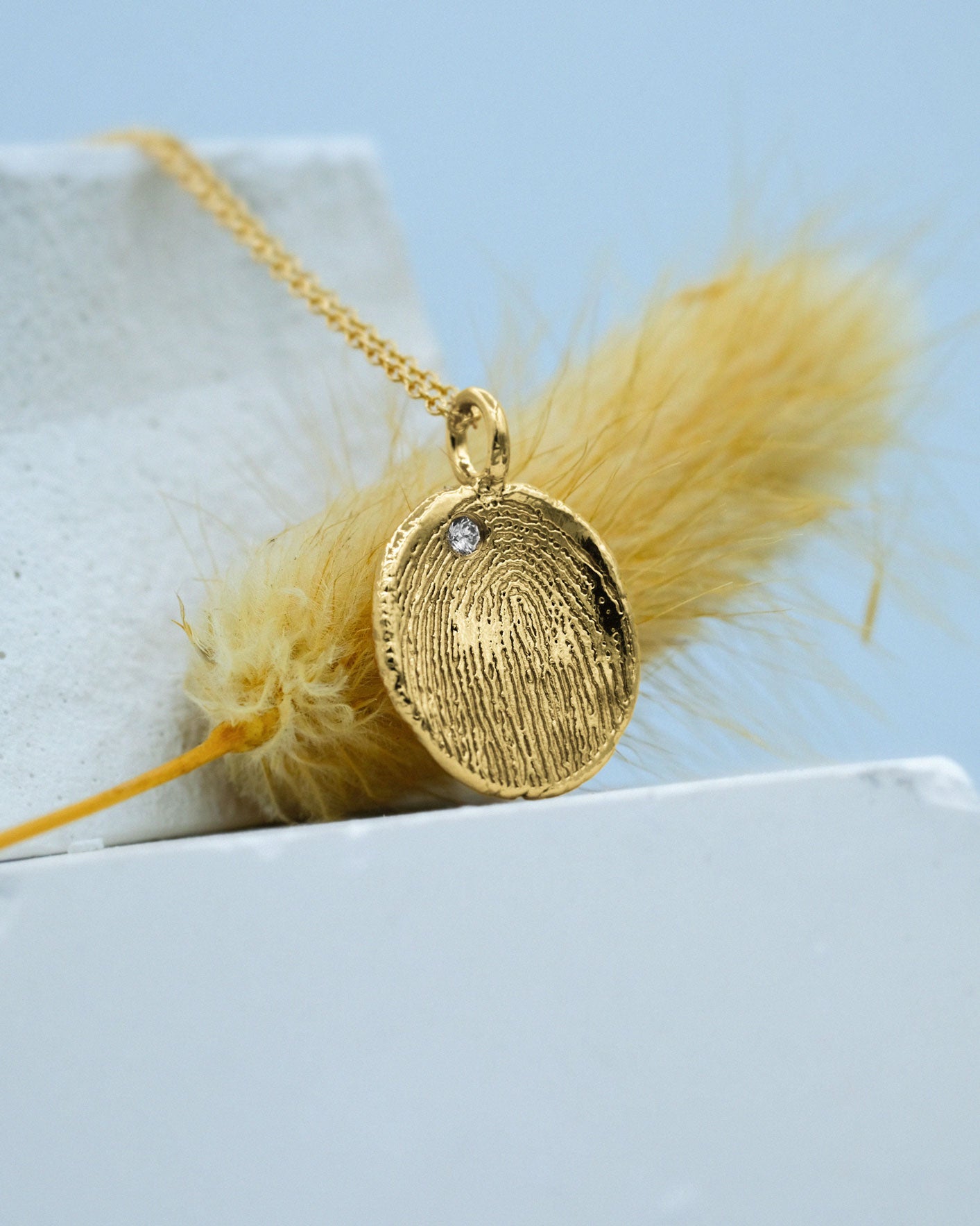 Medium Fingerprint Necklace in solid gold with a Diamond