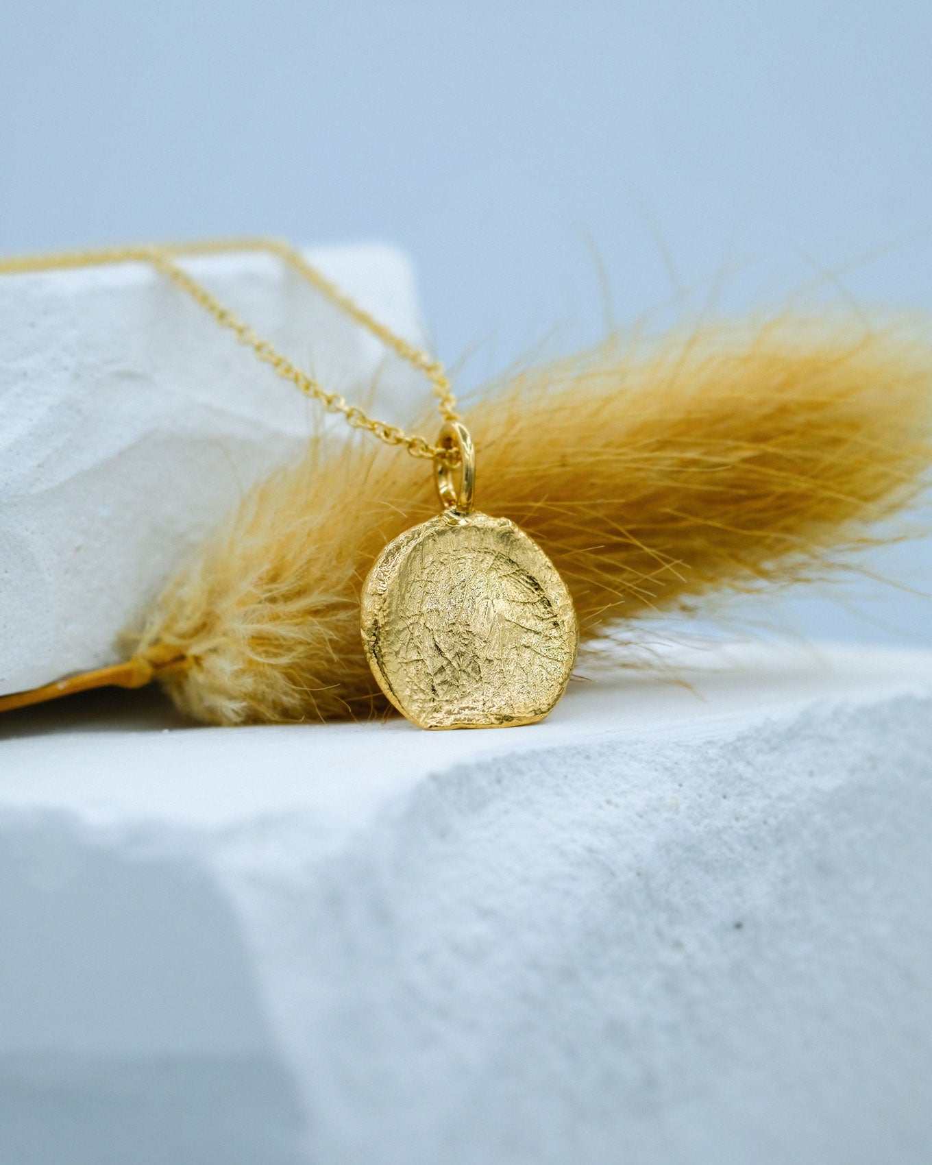 Medium Fingerprint Necklace in solid gold