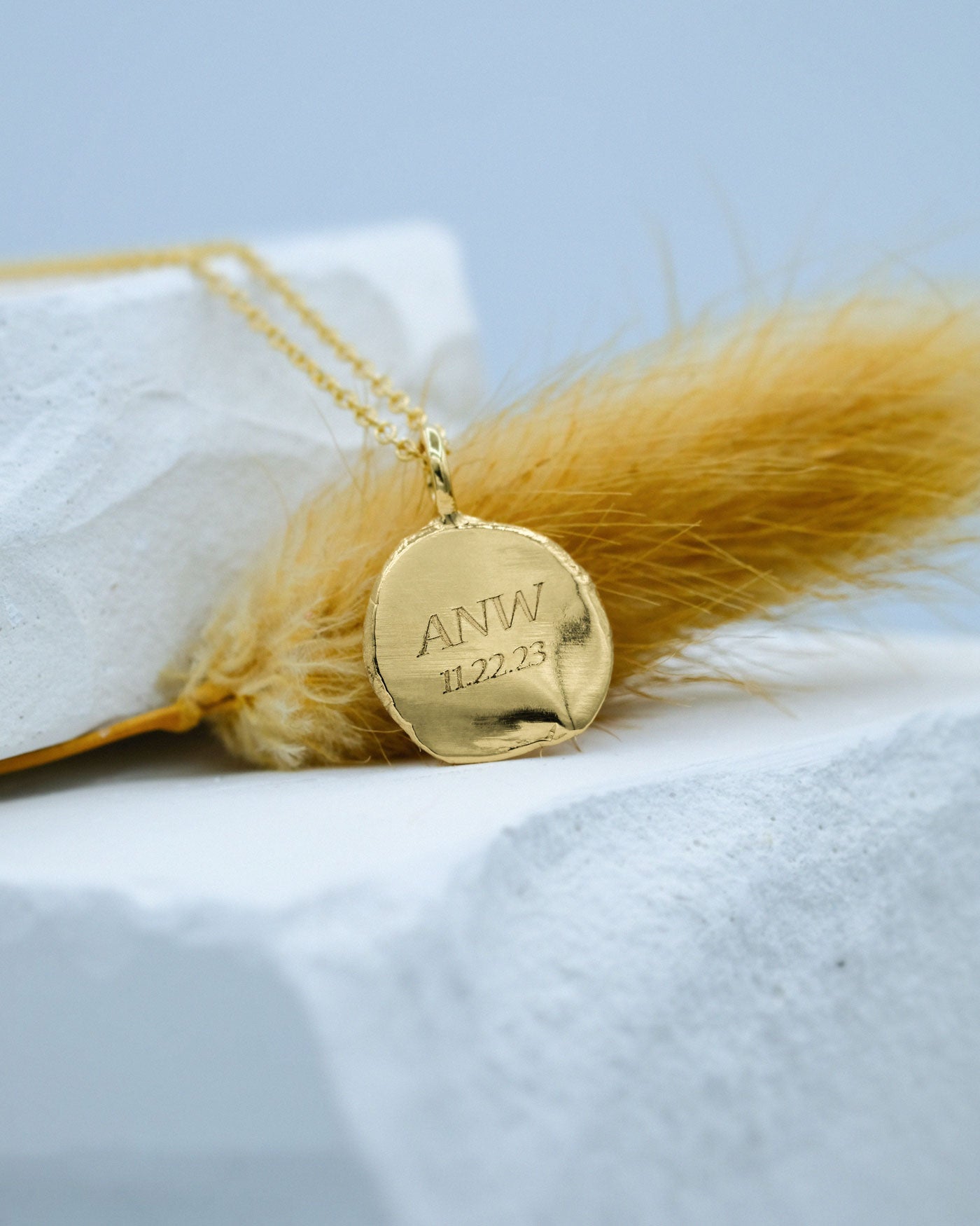 Medium Fingerprint Necklace in solid gold