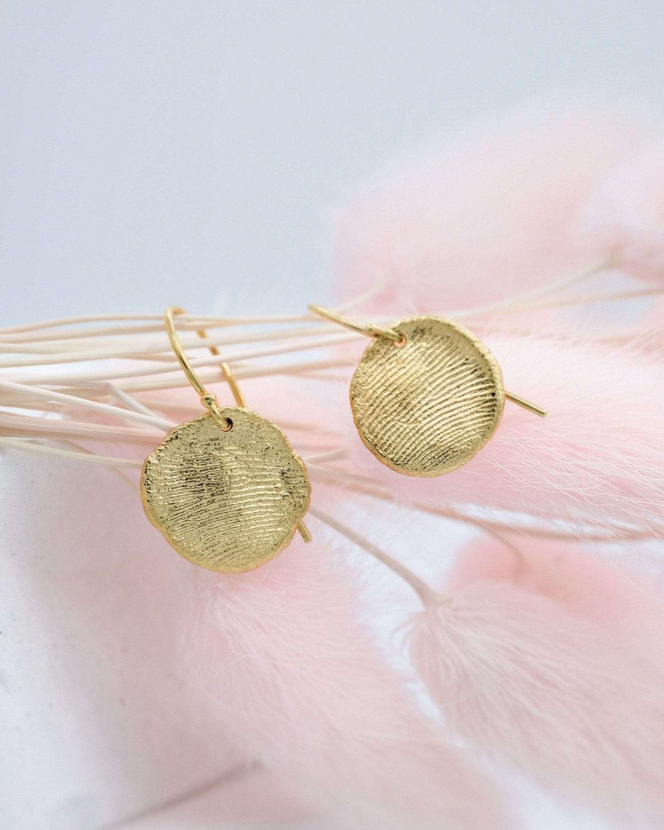 Mini Fingerprints Hook Earrings in solid gold